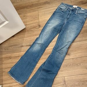 FRAME DENIM Women's Flare Jeans in Light Blue